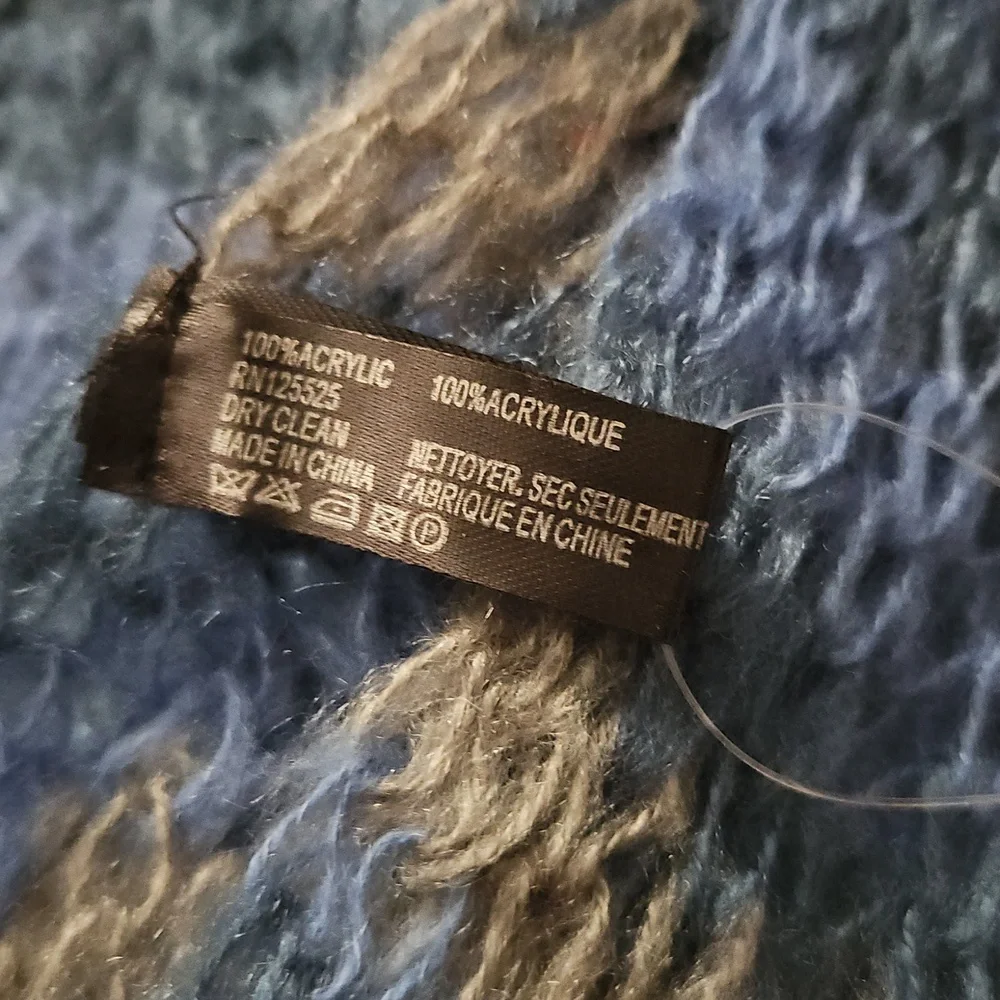 Rikka Knit Blue and Gray Infinity Scarf